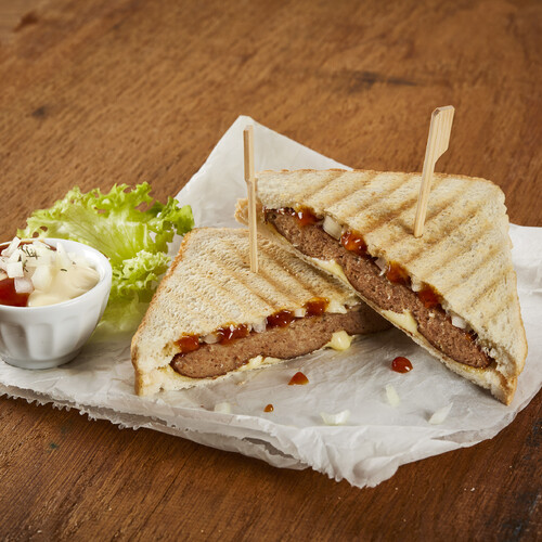 Frikandelburger Tosti